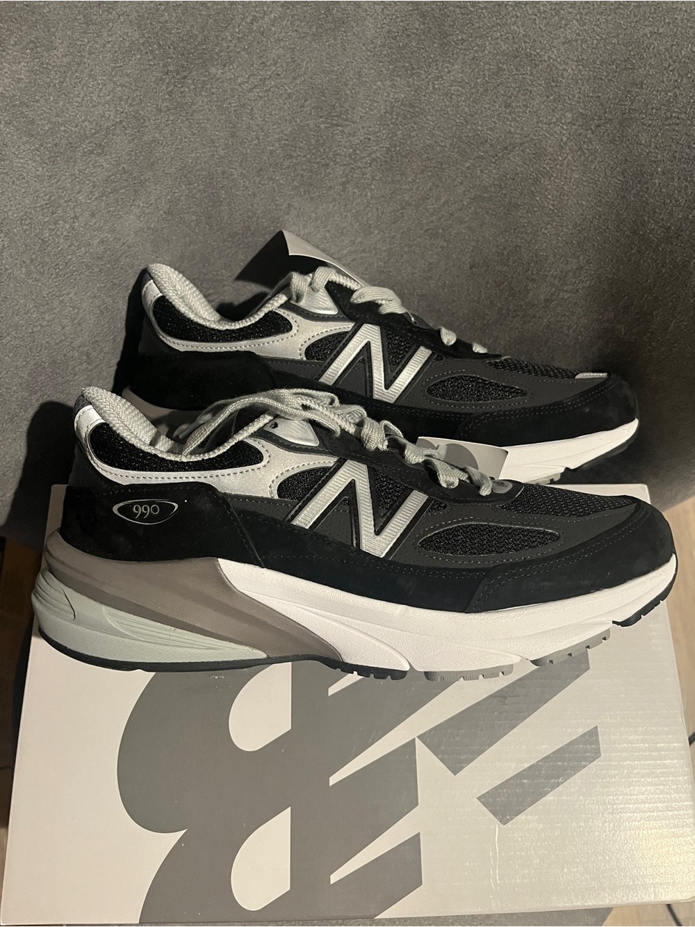 New Balance Women’s Sneakers 990 Black Size 9.5 US
